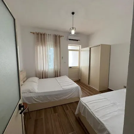 Perdja Ii Apartmán Velipojë